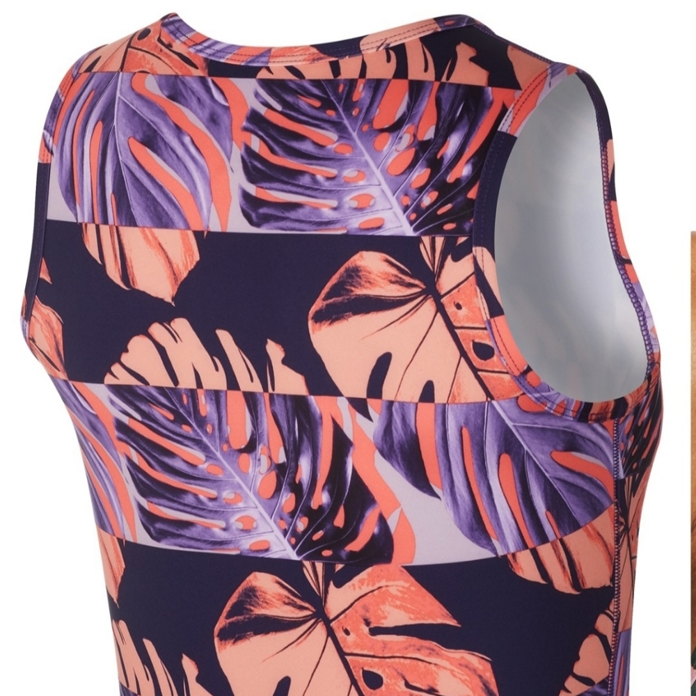 Nike Women's Fast Dri-FIT Printed Tank Top

SIZE L - Picture 2 of 4